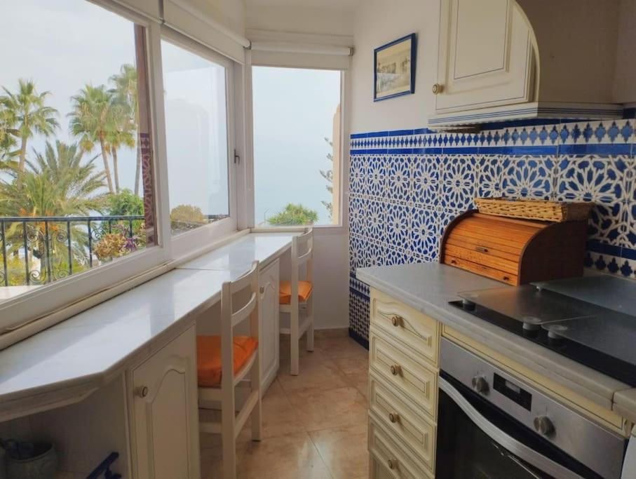 Beautiful 2 Bedroom In Calle Carabeo, 内尔哈 外观 照片